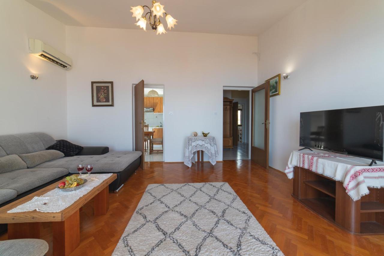 Apartments Sunrise Спліт Екстер'єр фото
