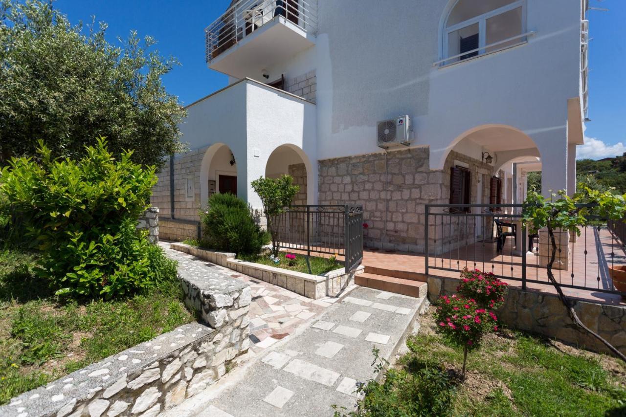 Apartments Sunrise Спліт Екстер'єр фото