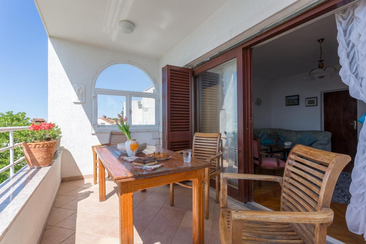 Apartments Sunrise Спліт Екстер'єр фото